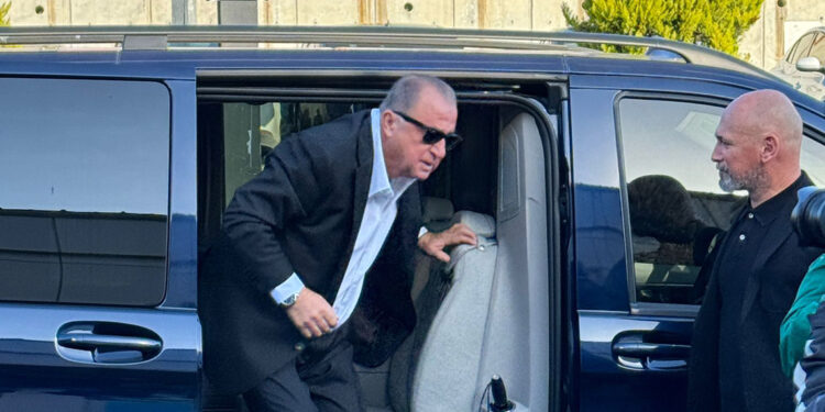 Fatih Terim Yunanistan’a gitti