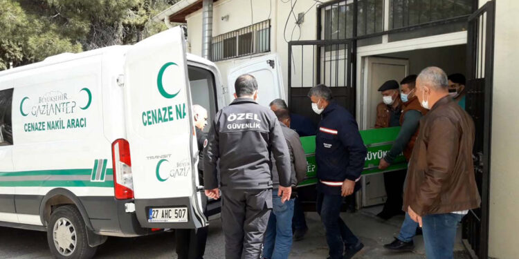 Gaziantep'te halk otobüsünün çarptığı engelli öldü