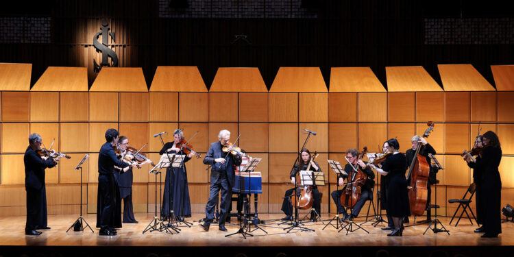 Giuliano Carmignola ve Concerto Köln, İş Sanat’ta sahne aldı