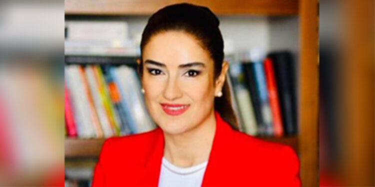 İYİ Parti Genel Başkan Yardımcısı Ece Güner istifa etti