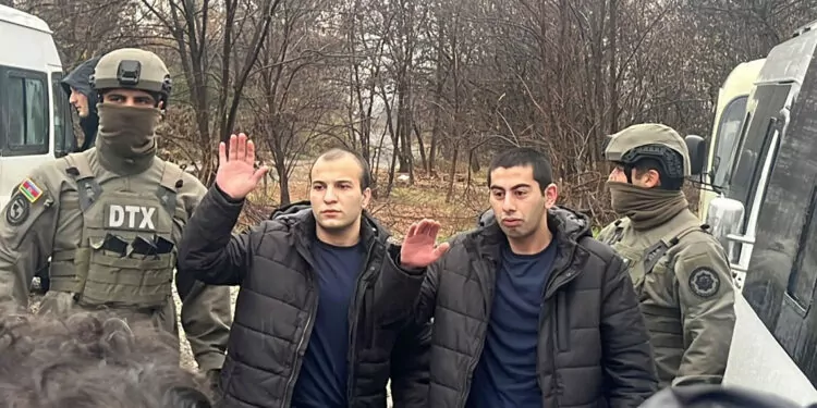 İki azerbaycanlı asker bugün serbest bırakıldı