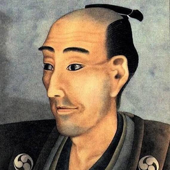 Sanat, dünya çapındaki farklı kültürlerden ilham alarak renk, desen ve anlamın zengin bir birleşimini sunar. 