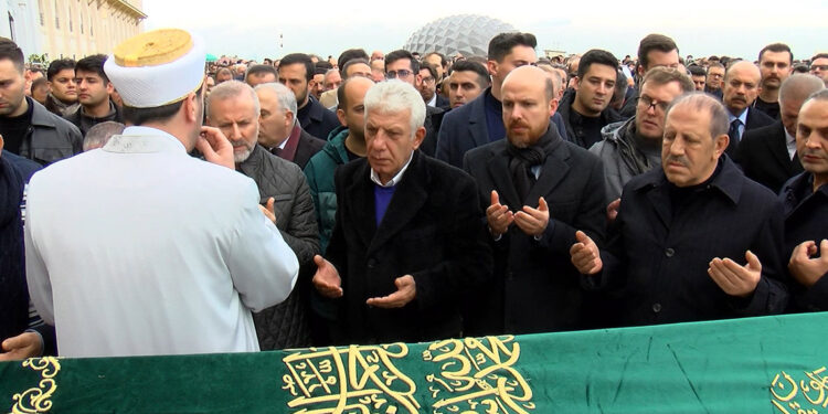 Kalyoncu ailesinin acı günü