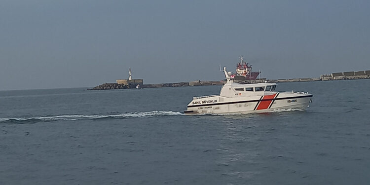 Kayıp 7 mürettebatı arama çalışmaları 24'üncü gününde sürüyor