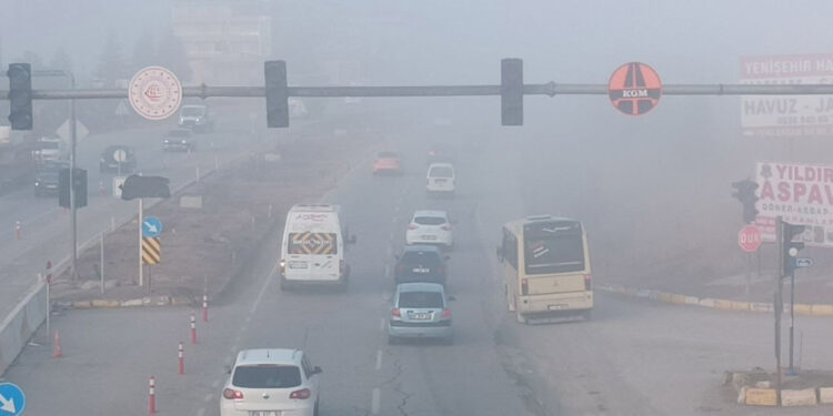 Kırıkkale'de yoğun sis