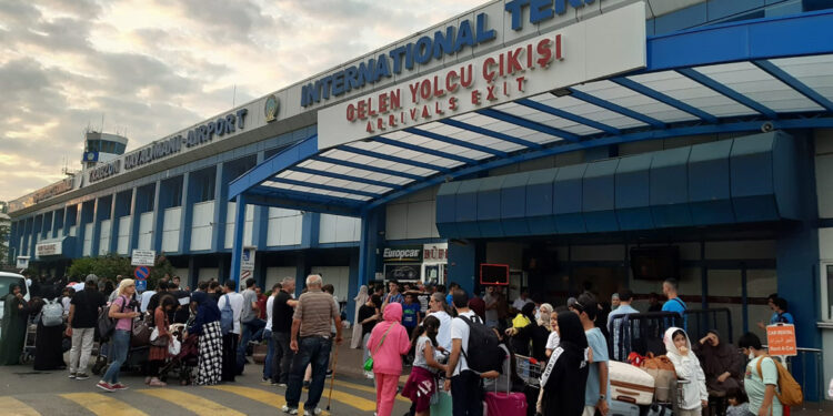 Kronik hastalıkları bulunanlar, uçaktaki riskleri iyi yönetmeli