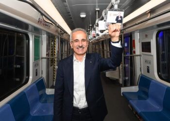 Marmaray'da fazladan 392 bin yolcu taşındı