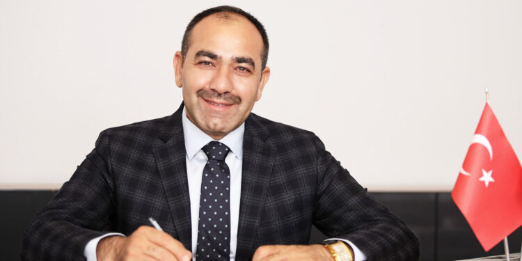 Muharrem Yıldız, Küçükçekmece'den aday adayı oldu