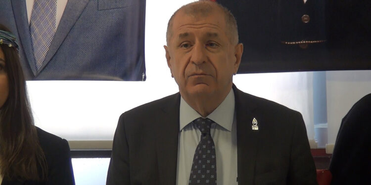 Özdağ: İstanbullular şehrinize sahip çıkın