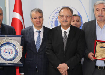 Özhaseki, 'Da Vinci' cihazının açılış törenine katıldı