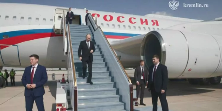 Putin birleşik arap emirlikleri’nde