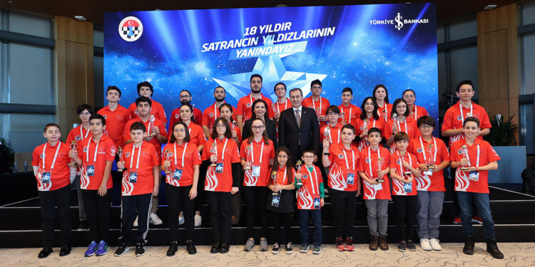 Satrancın Yıldızları buluştu