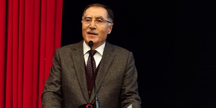 Şeref Malkoç: Mahkemeye gitmek en doğal haktır