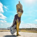 Shakira'nın bronz heykeli dikildi