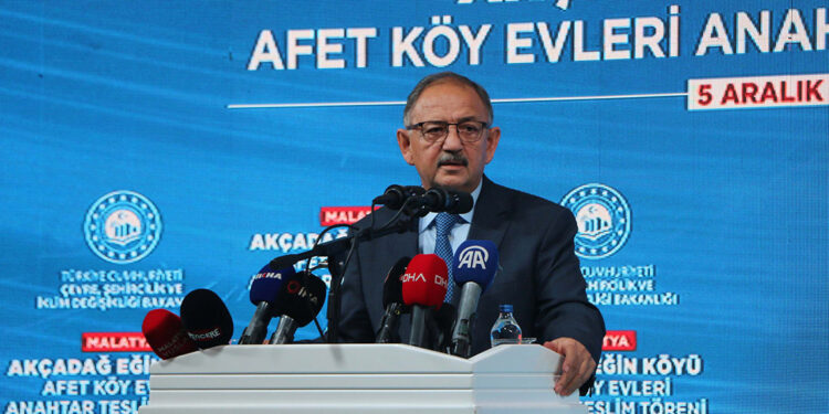 Şu ana kadar 2 milyon 200 bin konutu değiştirdik