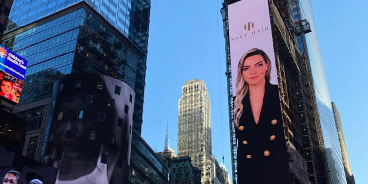 Sule Hair Transplant Clinic, One Times Square'da tanıtıldı