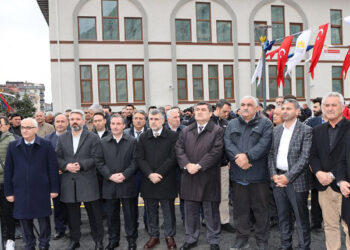 Sultanbeyli Hacı Nureddin Demir Camii ibadete açıldı