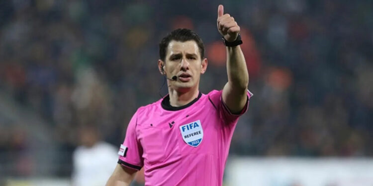 TFF, 2024 yılında FIFA kokartı takacak hakemleri açıkladı