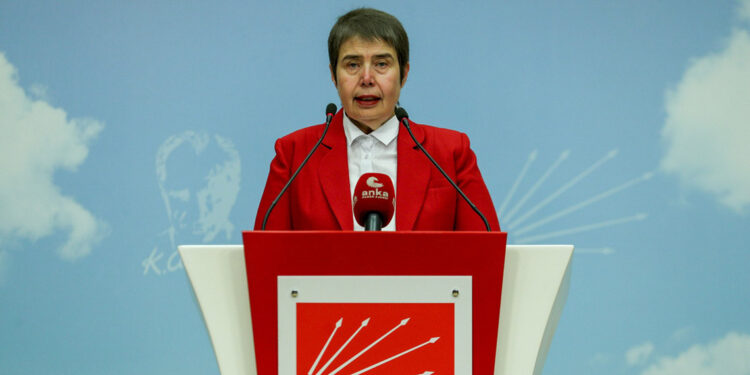 TTB'ye yapılan hukuk darbesi kabul edilemez