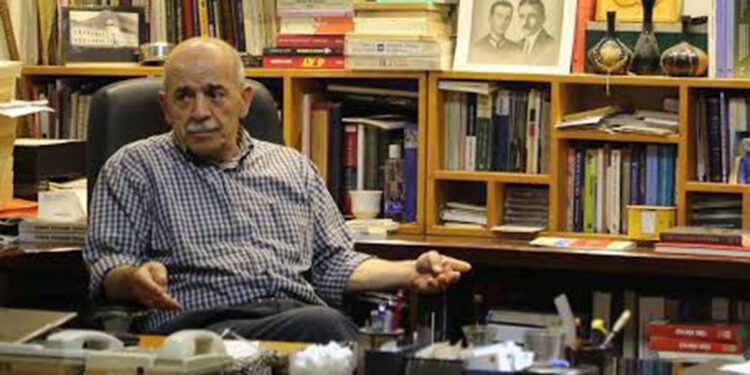 Tarihçi yazar Dr. Mustafa Çalık hayatını kaybetti