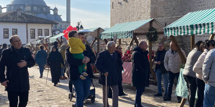 Tarihi konaklarıyla ünlü Safranbolu'da yılbaşı yoğunluğu
