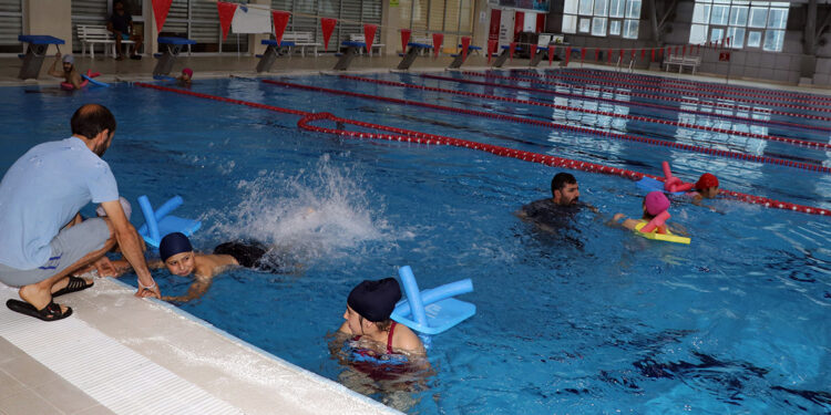 Van'da 'Suda Engelsiz Yaşam' projesi