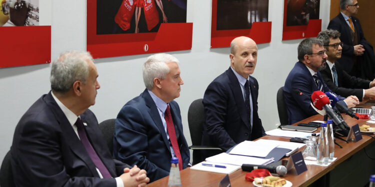 Yapay zeka temaslı 10 yeni program açmayı planlıyoruz