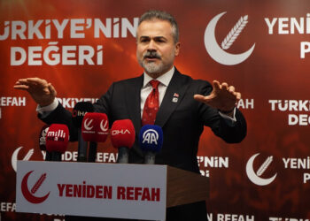 Yeniden Refah için öncelik kendi adaylarını çıkartmaktır