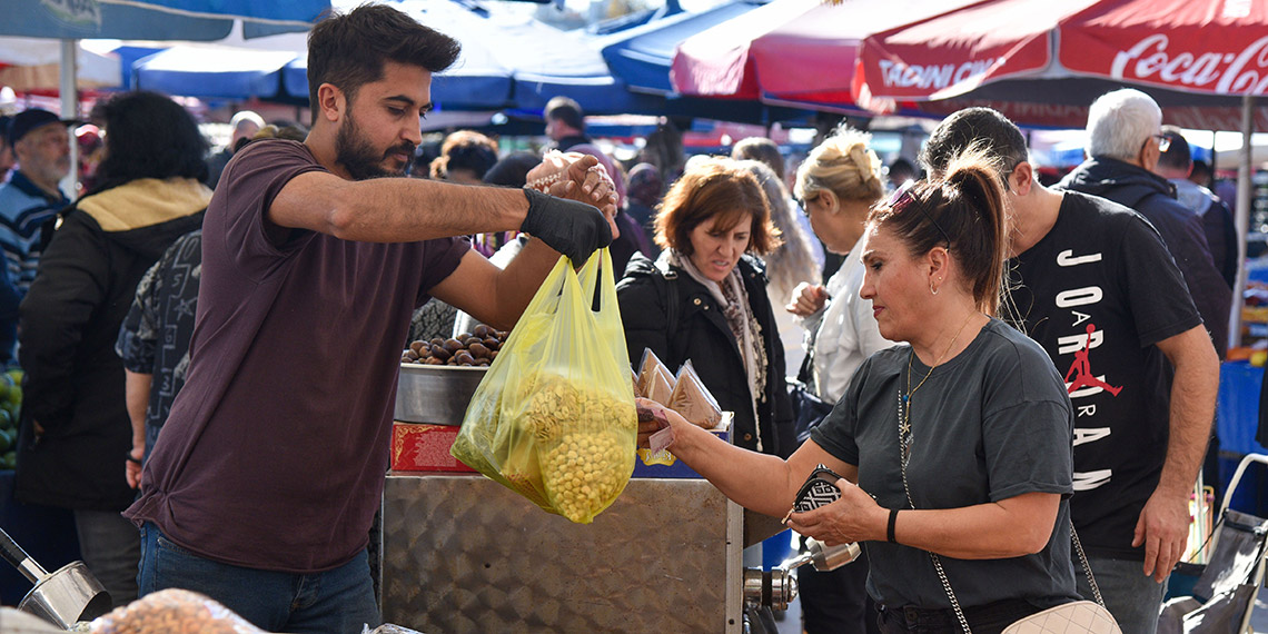 Yılbaşı sofrası en az 1000 lira