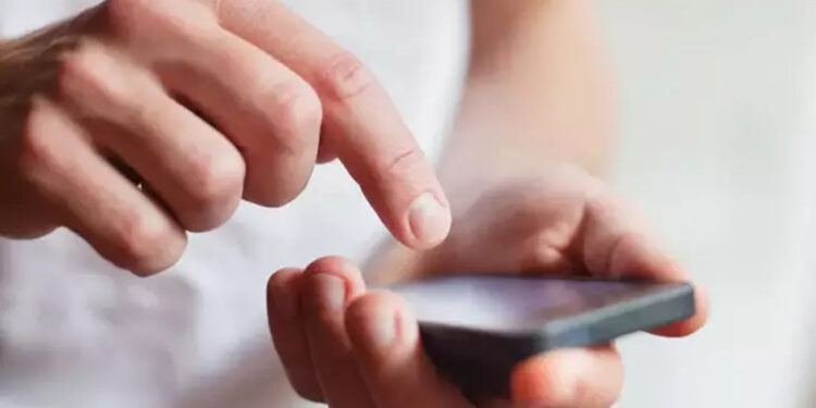 Yurt dışı telefonların kullanım süresi 180 güne çıkarılacak