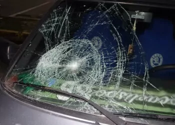 İzmit'te 35 aracın camı bir kişi tarafından kırıldı