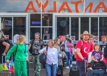 Türkiye'ye gelen yabancı ziyaretçi sayısı 52 milyonu aştı