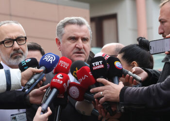 Bunları spor sahalarında görmek istemiyoruz