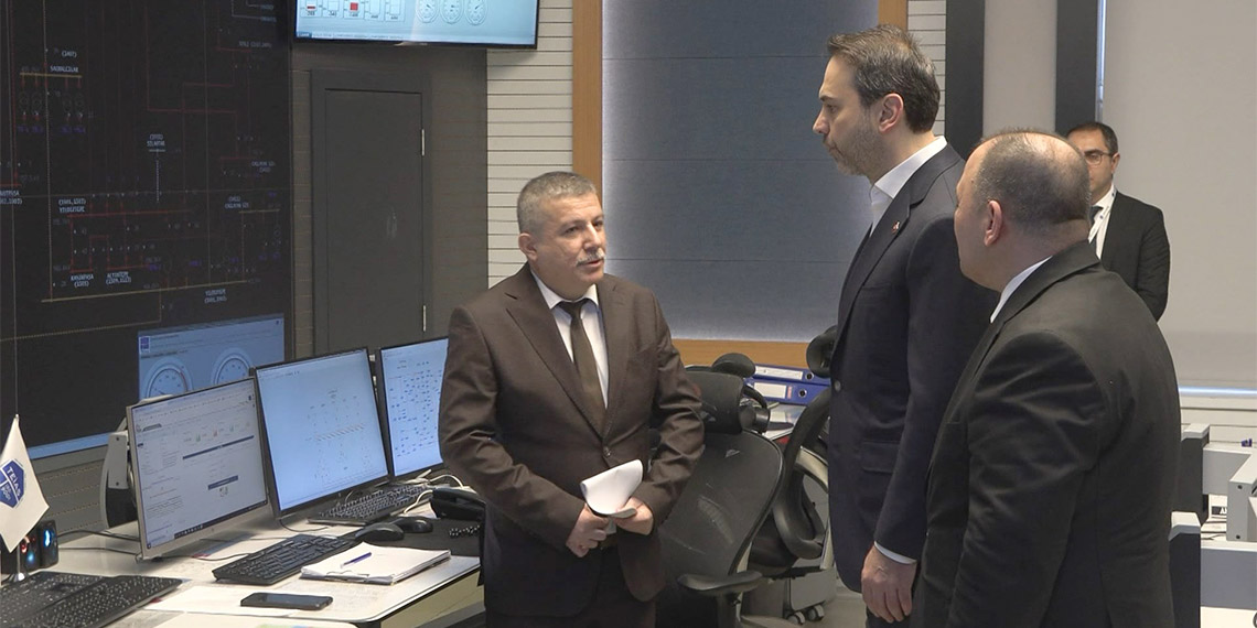 Enerji ve Tabii Kaynaklar Bakanı Alparslan Bayraktar, "Vatandaşlarımızı artan enerji fiyatlarından korumaya devam edeceğiz" dedi.