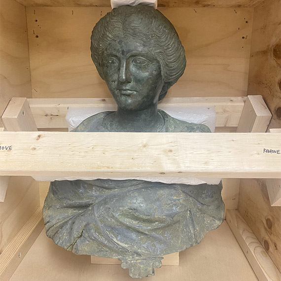 Kültür ve Turizm Bakanı Mehmet Ersoy, "41 kültür varlığımız daha evine dönüyor; iadesini sağladığımız eser sayımız 3 bin 59'a ulaştı" dedi.