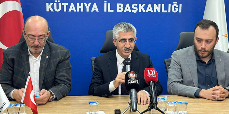 Hedefimiz Türkiye'mizin yeni vizyonunu inşa edecek gençler yetiştirmek