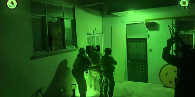 Narkogüç-40 Operasyonu'nda 1 ton 156 kilogram uyuşturucu ele geçirildi