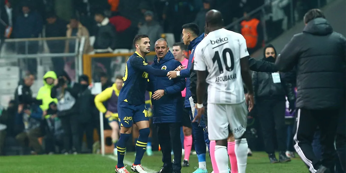 Fenerbahçe teknik direktörü i̇smail kartal, “sezon başından beri ortaya koyduğumuz bir oyun felsefemiz var. Bugün beşiktaş’a karşı bunu nasıl sergileyebiliriz diye çalıştık. Bugün maç başından sonuna kadar oyunu domine ettik. Haklı bir galibiyet elde ettik” dedi.  