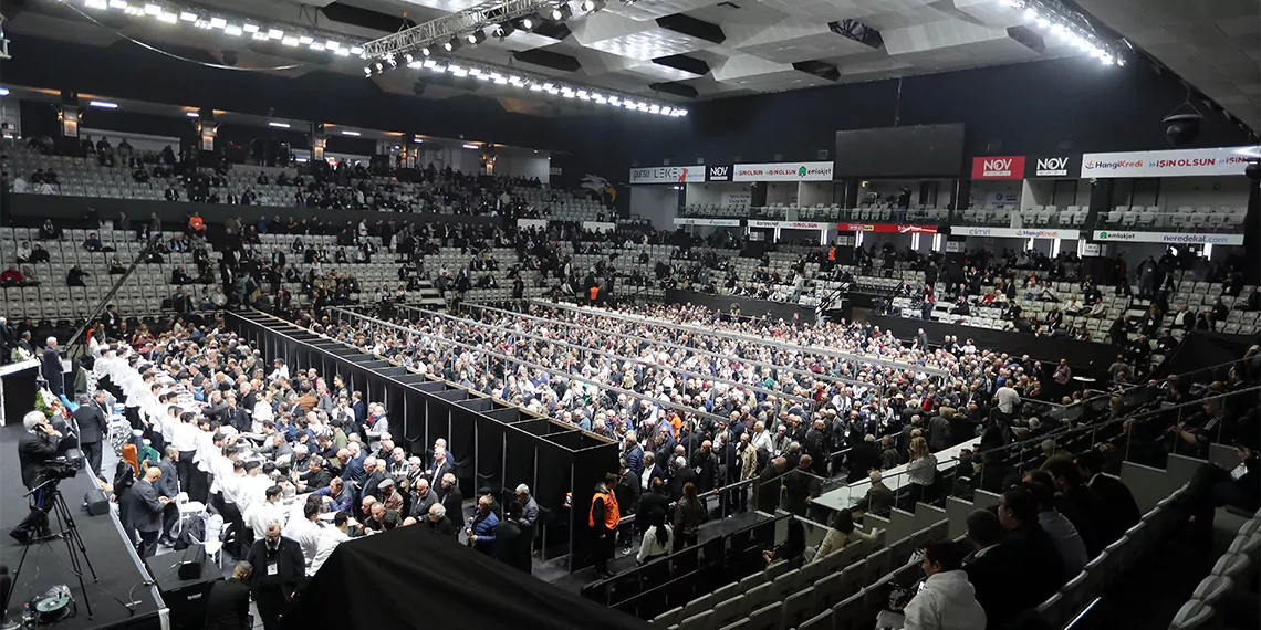 Beşiktaş camiası bu şekilde beklemeyi hak etmiyor