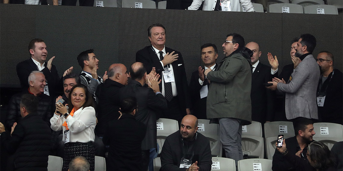 Hasan Arat Beşiktaş'ın 35'inci başkanı oldu