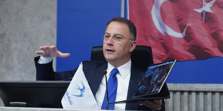 Büyük bir kentsel yenilenme projesini hayata geçireceğiz