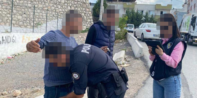 Buca'da uyuşturucu ve uyarıcı madde denetimi