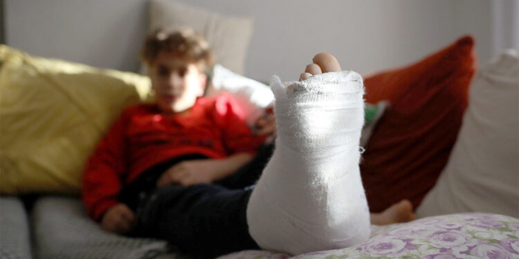 'Ayak bileğine kartonlu ilk yardıma' inceleme