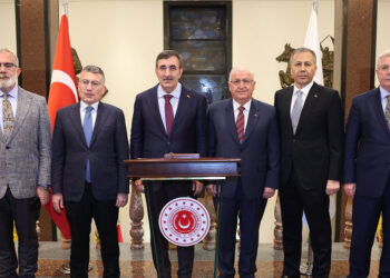 Cevdet Yılmaz, Yaşar Güler'e taziye ziyaretinde bulundu