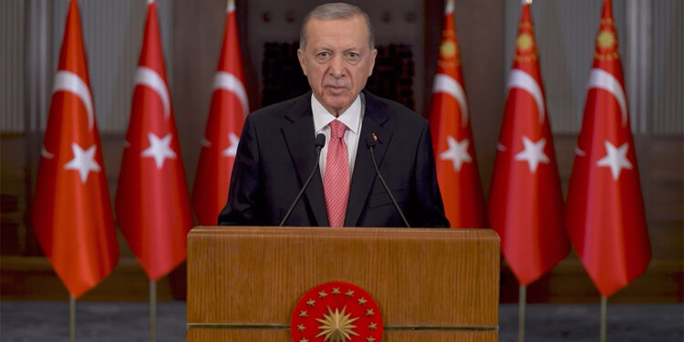 Çalışanlarımızın kayıplarını giderecek bir asgari ücret belirleyeceğiz