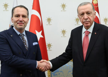 Fatih Erbakan Cumhurbaşkanı Erdoğan ile görüştü