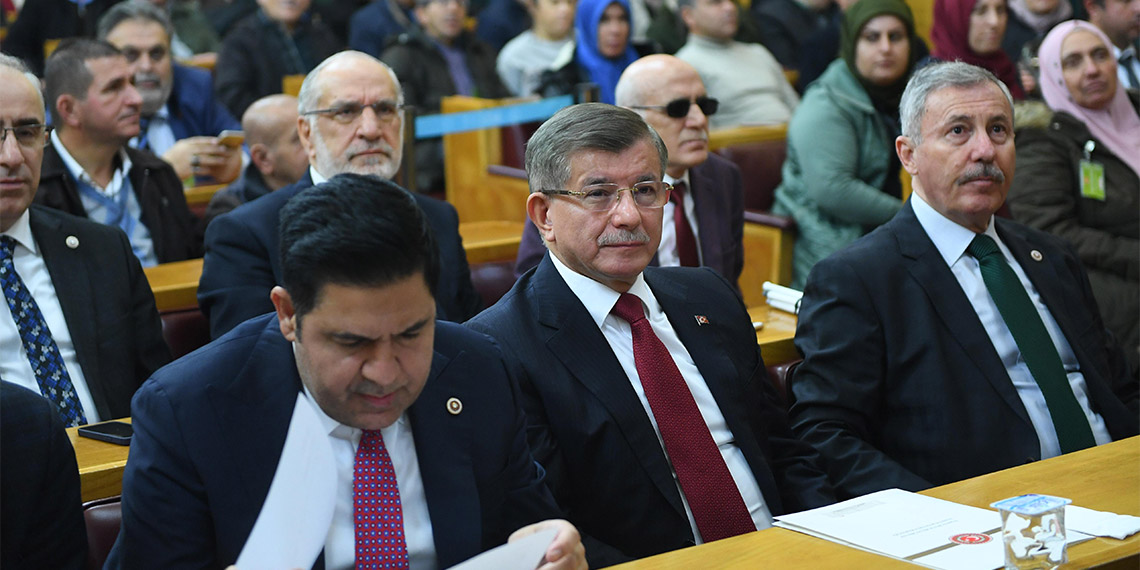 İsrail Cumhurbaşkanı ile aynı fotoğrafta olmaktan vicdanınız sızlamadı mı?