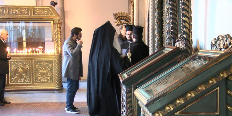 Fener Rum Ortodoks Patrikhanesi'nde Noel ayini