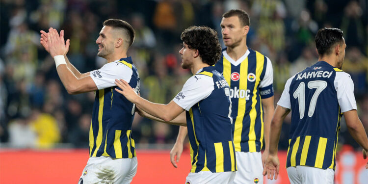 Fenerbahçe Spartak Trnava’yı 4-0 yendi