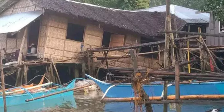 Filipinler'de meydana gelen depremde hasar büyük